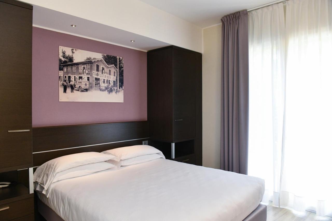 Hotel Vienna Lido di Jesolo Bagian luar foto