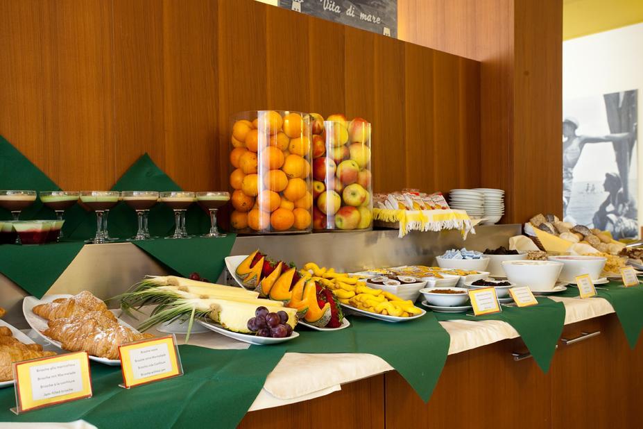 Hotel Vienna Lido di Jesolo Bagian luar foto